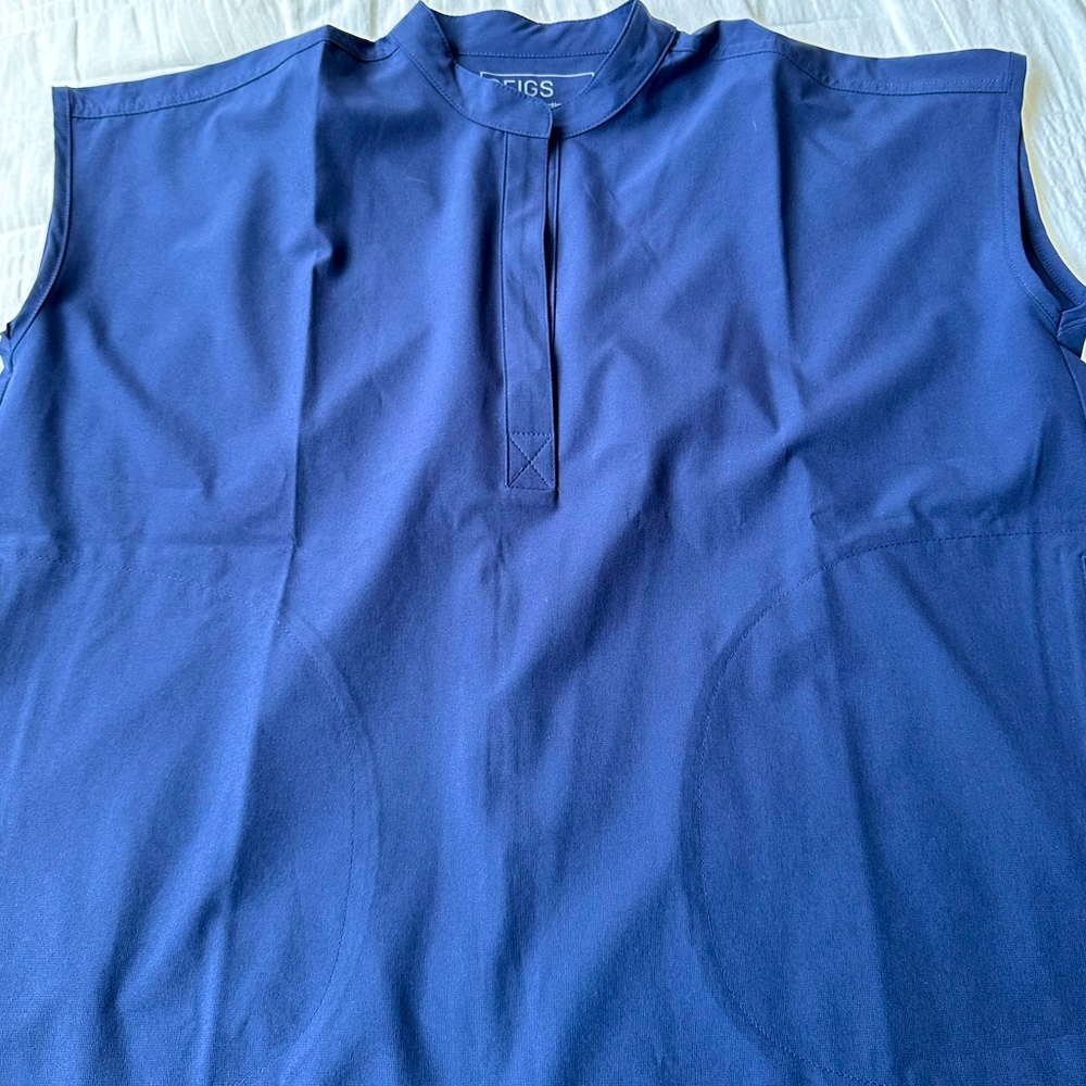 Figs Rafaela™ FREEx™ Oversized Scrub Top